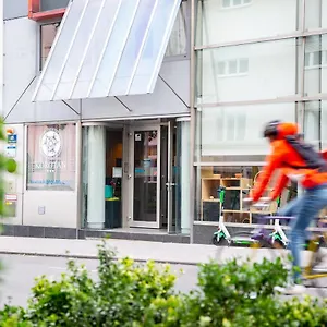 Hotel Korotan, Vienna